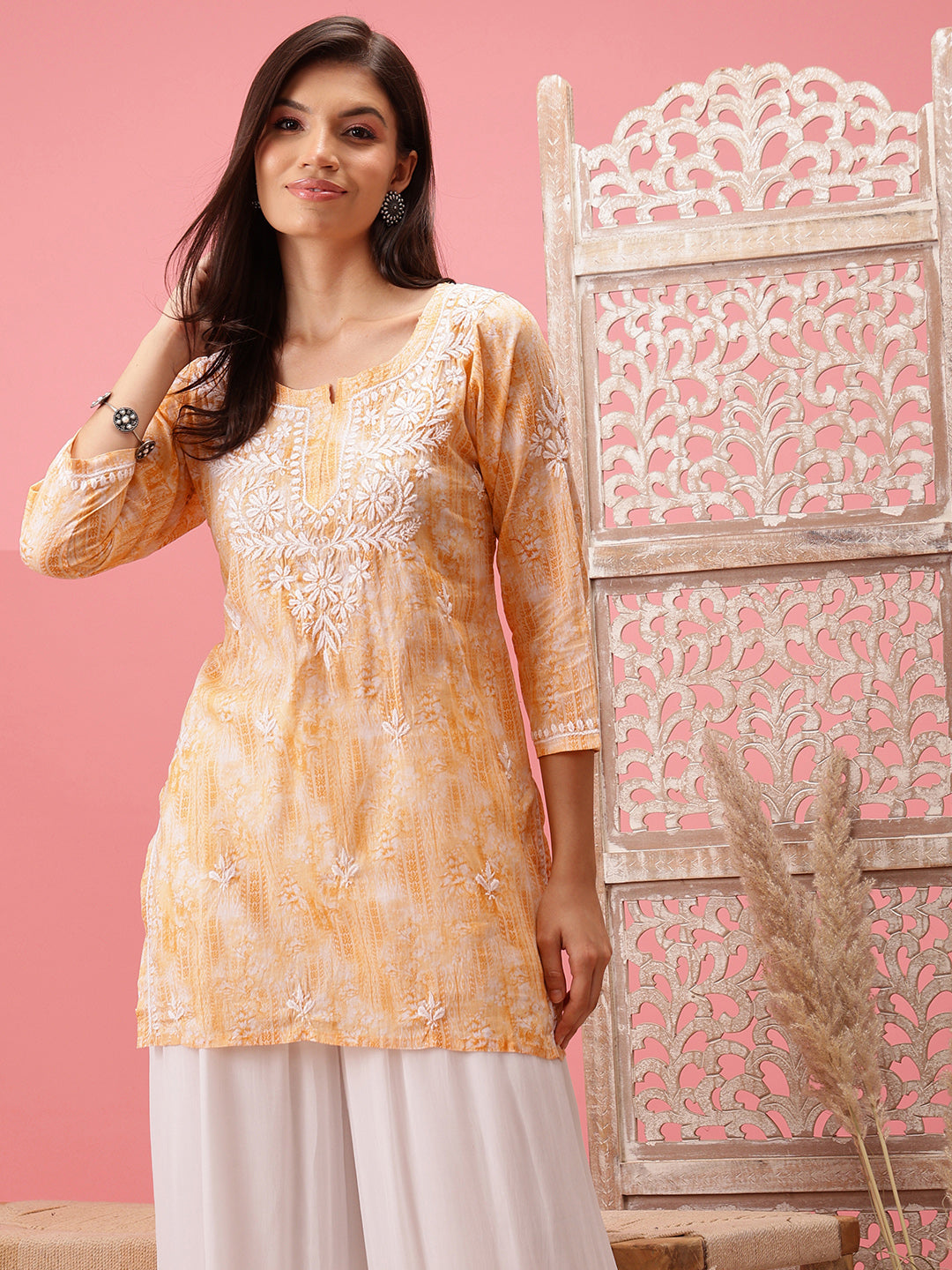 Yellow-&-White-Cotton-Embroidered-Chikankari-Tunic