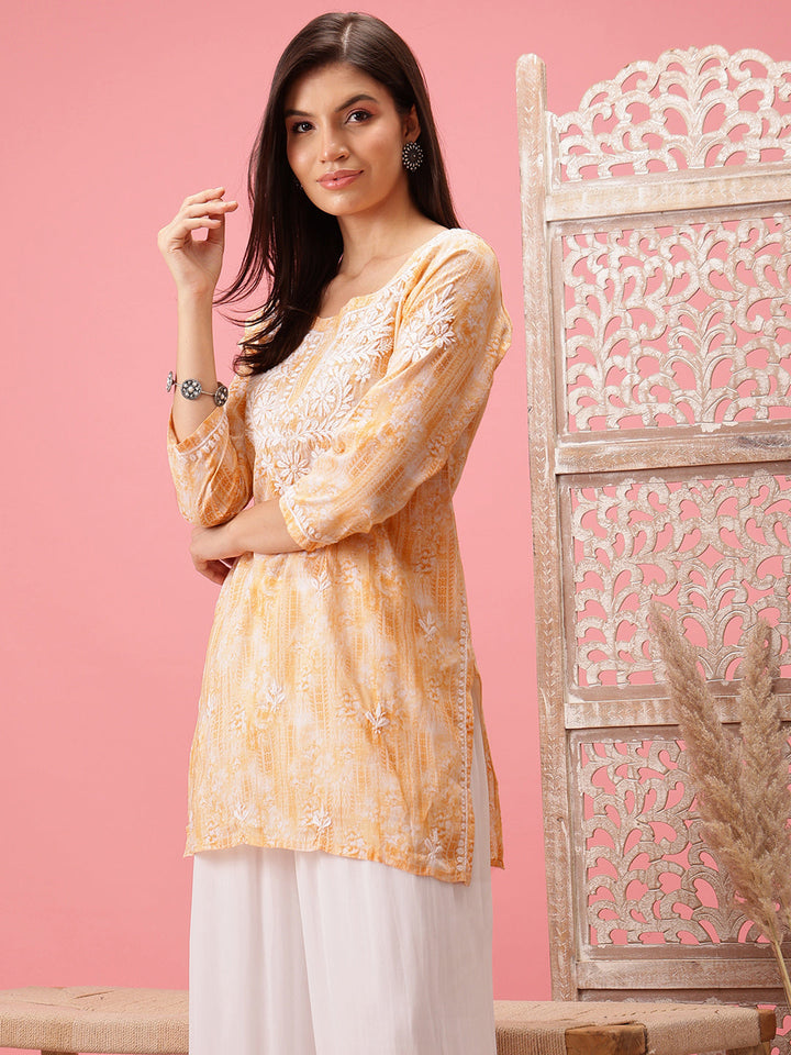 Yellow-&-White-Cotton-Embroidered-Chikankari-Tunic