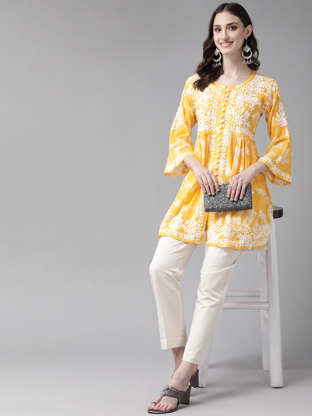 Yellow-&-White-Cotton-Floral-Embroidered-Chikankari-Kurti