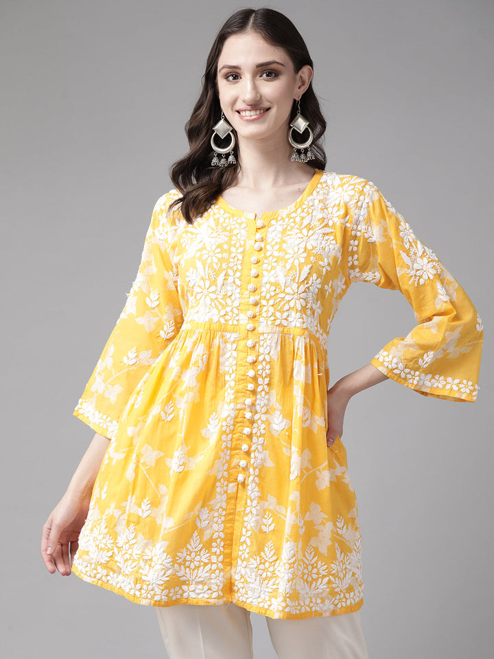 Yellow-&-White-Cotton-Floral-Embroidered-Chikankari-Kurti