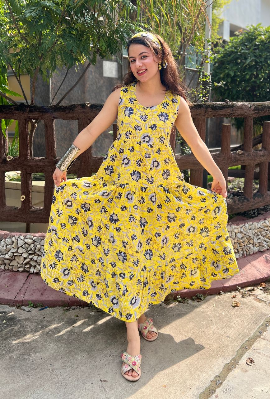 Yellow-Cotton-Sunflower-Maxi-Dress