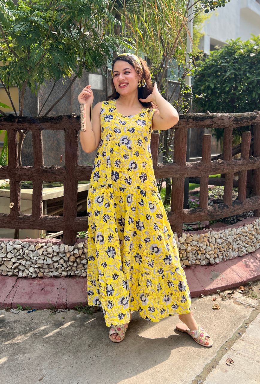 Yellow-Cotton-Sunflower-Maxi-Dress