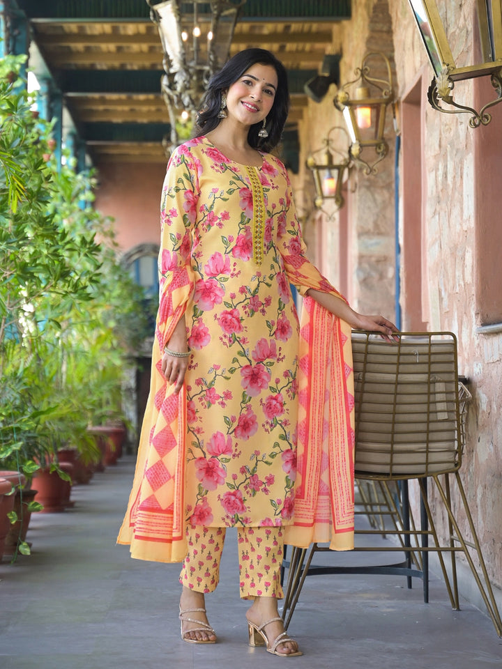 Yellow-Rayon-Blend-Floral-Printed-Straight-3-Piece-Kurta-Set