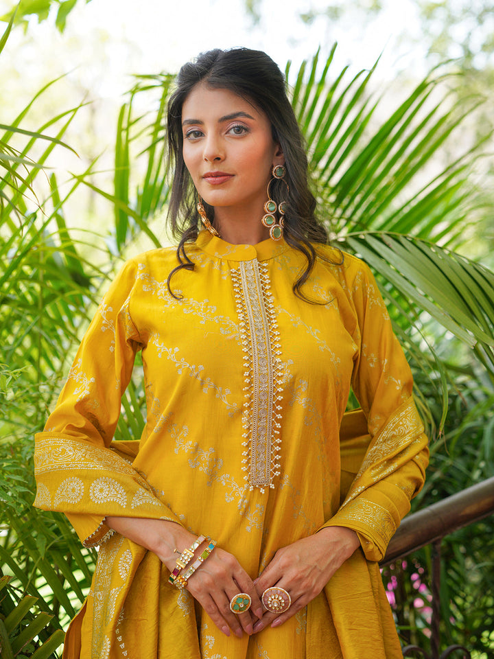 Yellow-Silk-Blend-Floral-Printed-3-Piece-Kurta-Set