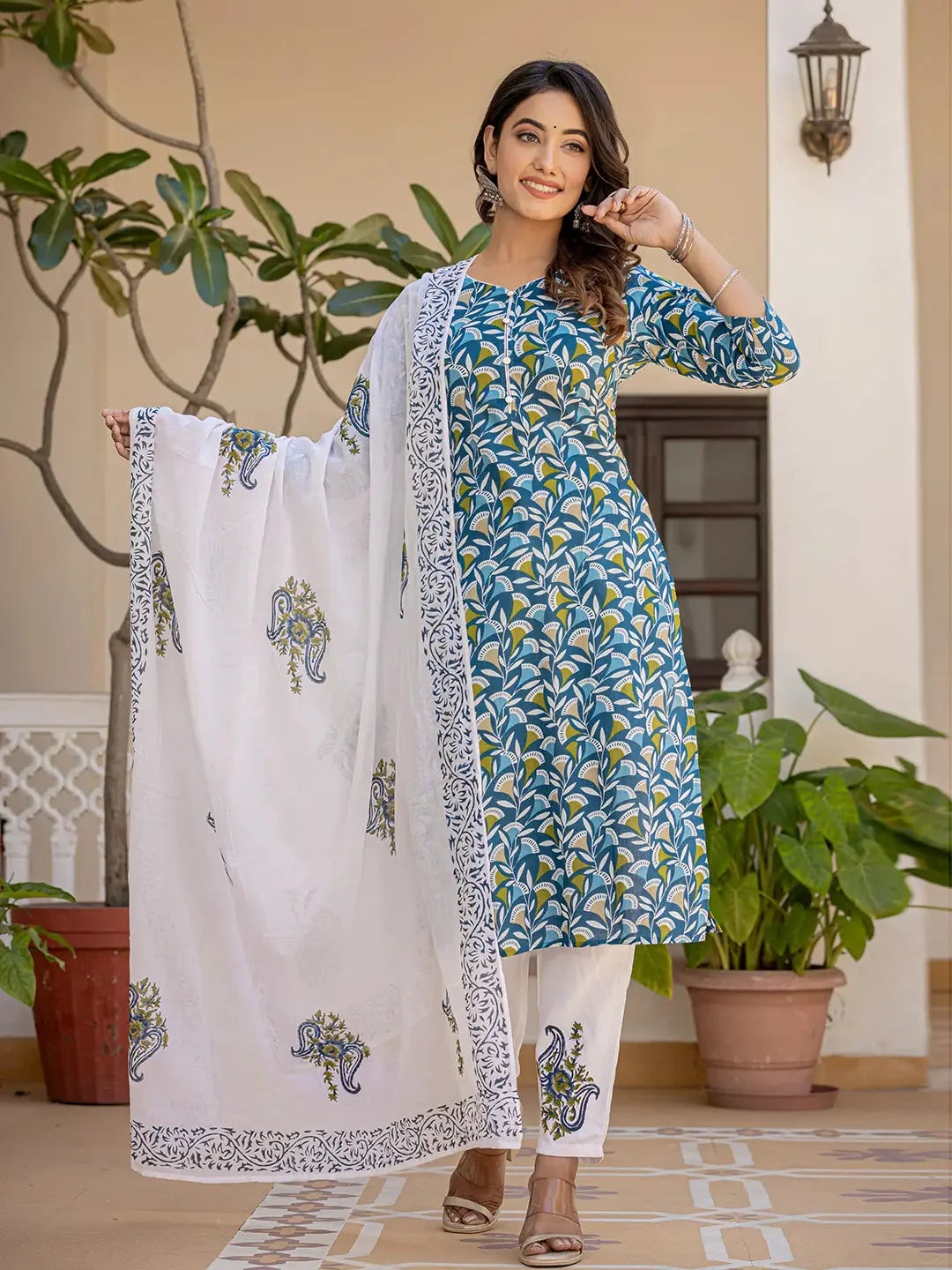 Turquoise-Blue-Cotton-Leaf-Print-Straight-3-Piece-Kurta-Set