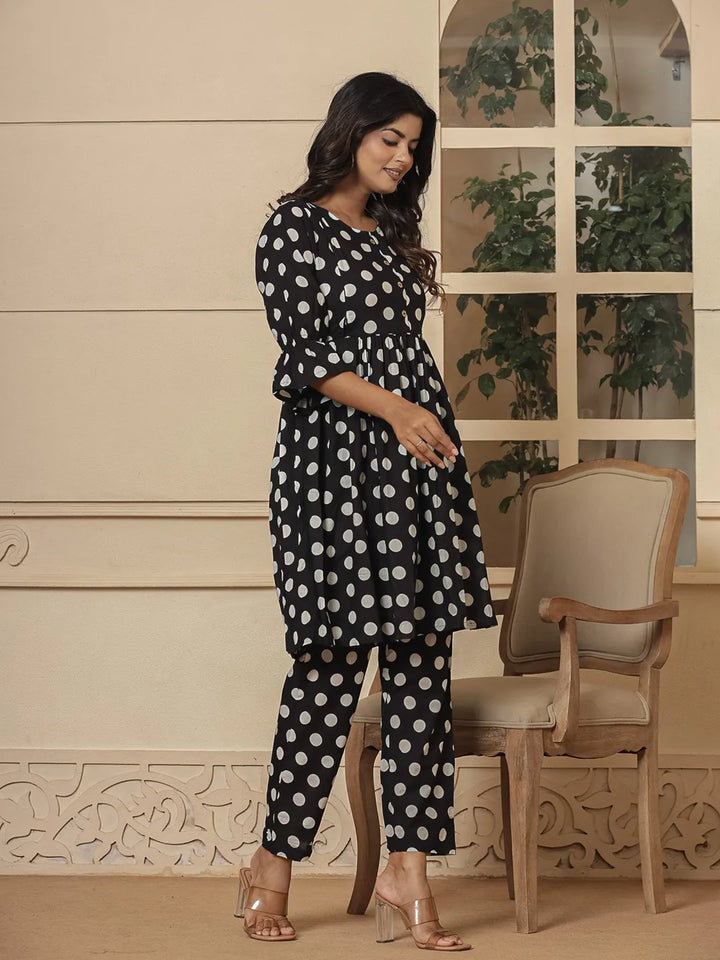 Black-Cotton-Polka-Dot-Print-Maternity-Wear-2-Piece-Kurta-Set