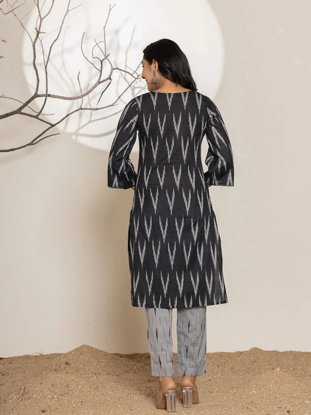 Black-Cotton-Ikat-Print-Straight-3-Piece-Kurta-Set