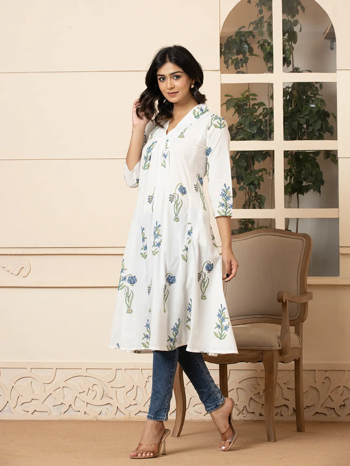 Blue-&-White-Cotton-Floral-Print-Aline-Kurta