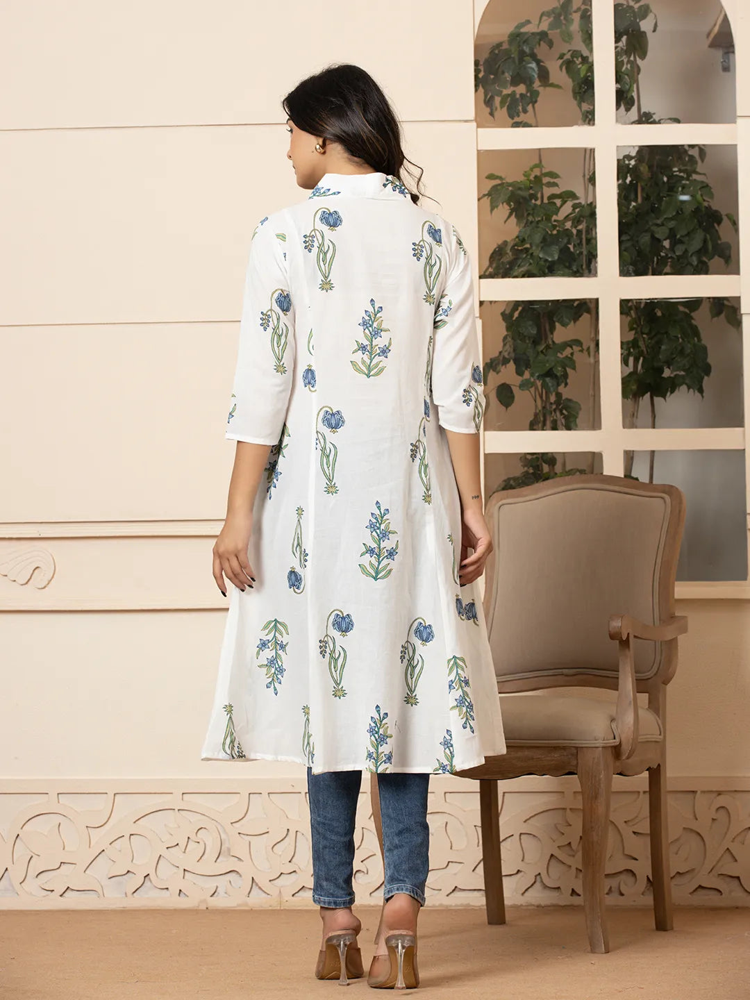 Blue-&-White-Cotton-Floral-Print-Aline-Kurta