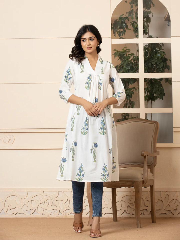 Blue-&-White-Cotton-Floral-Print-Aline-Kurta