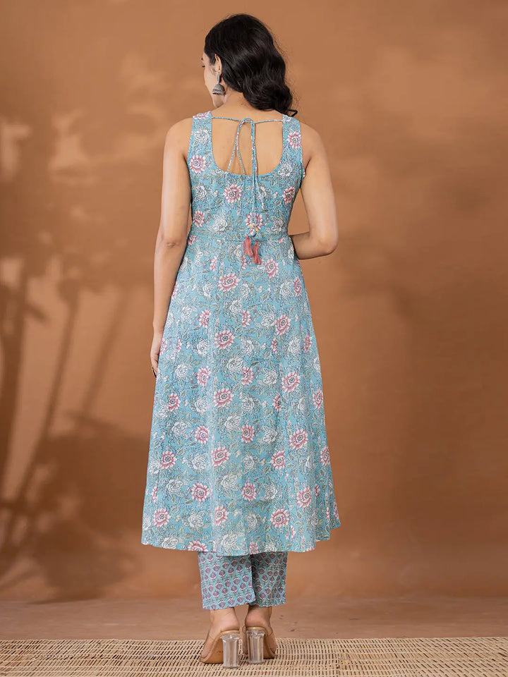 Blue-Cotton-Printed-Square-Neck-Anarkali-Set