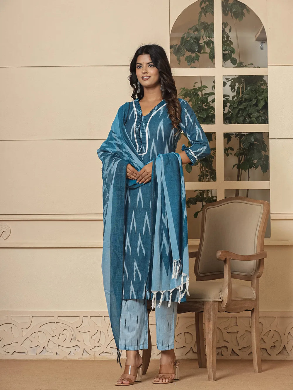 Blue-Cotton-Ikat-Print-Straight-Strappy-3-Piece-Kurta-Set