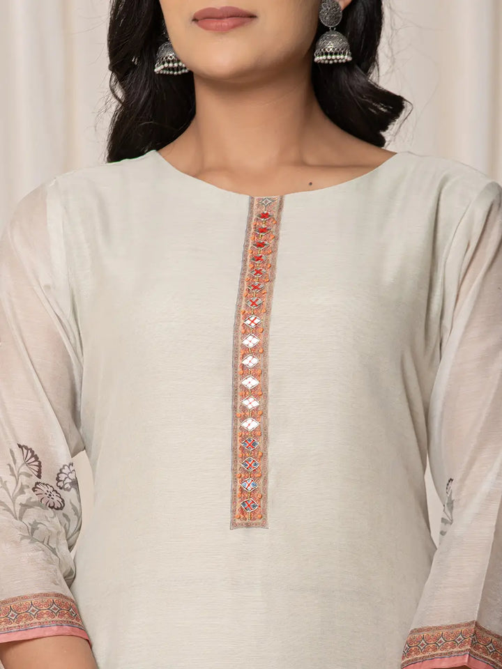 Cream-Chanderi-Embroidered-Straight-3-Piece-Kurta-Set