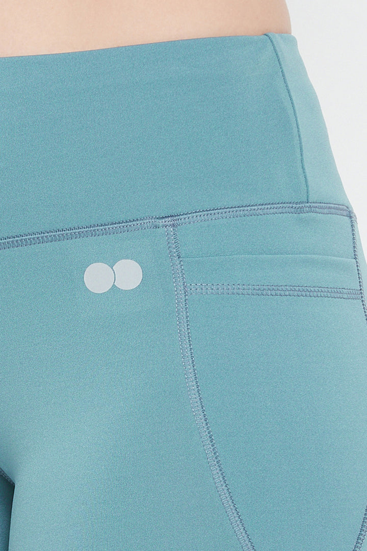 Sky-Blue-Polyamide-Flared-Yoga-Pants-With-Side-Pockets