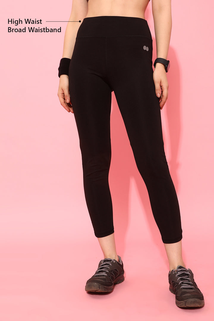 Black-Polyamide-Activewear-Ankle-Length-Tights