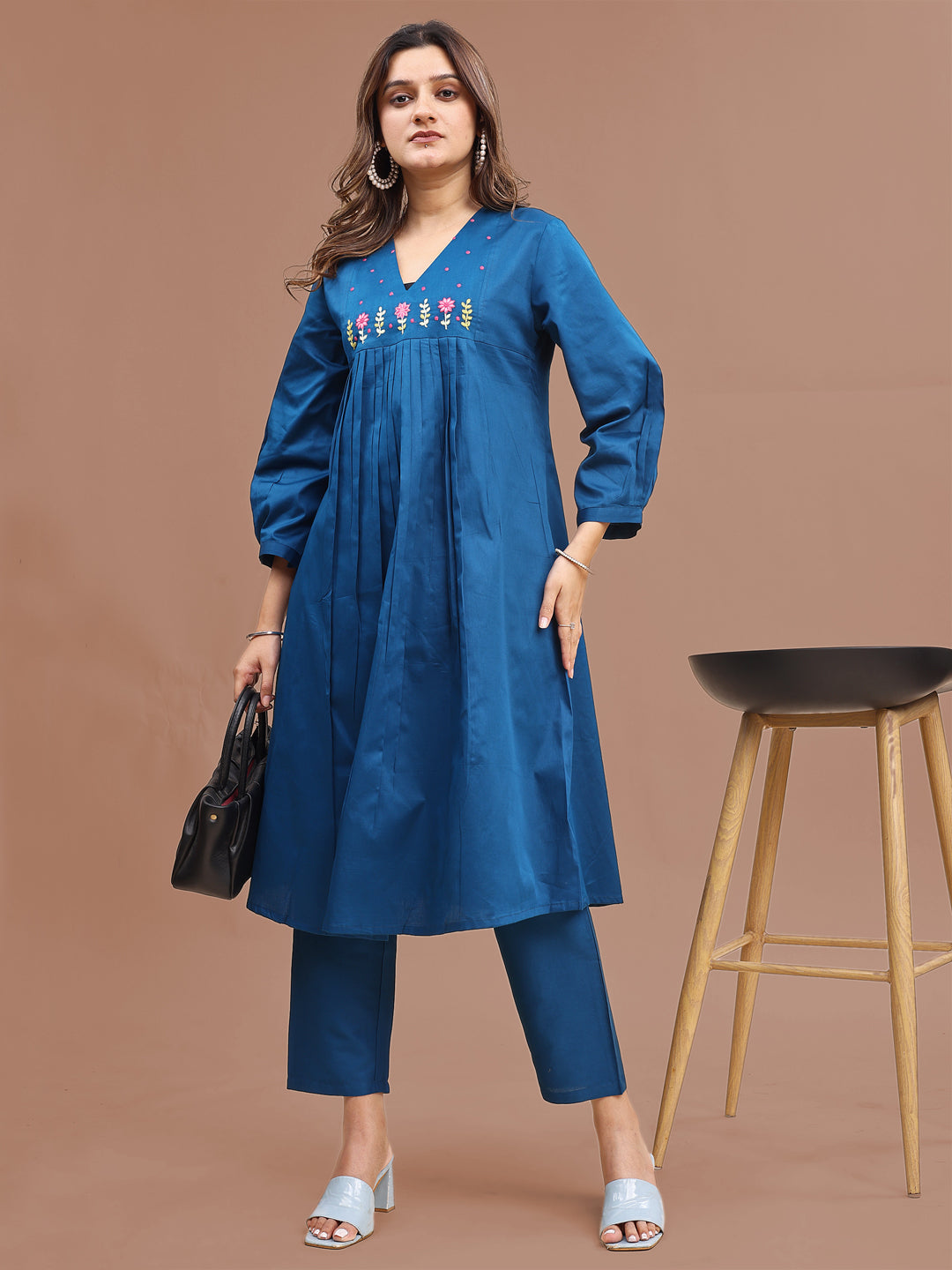 Teal-Cotton-Blend-Embroidered-Yoke-2-Piece-Kurta-Set