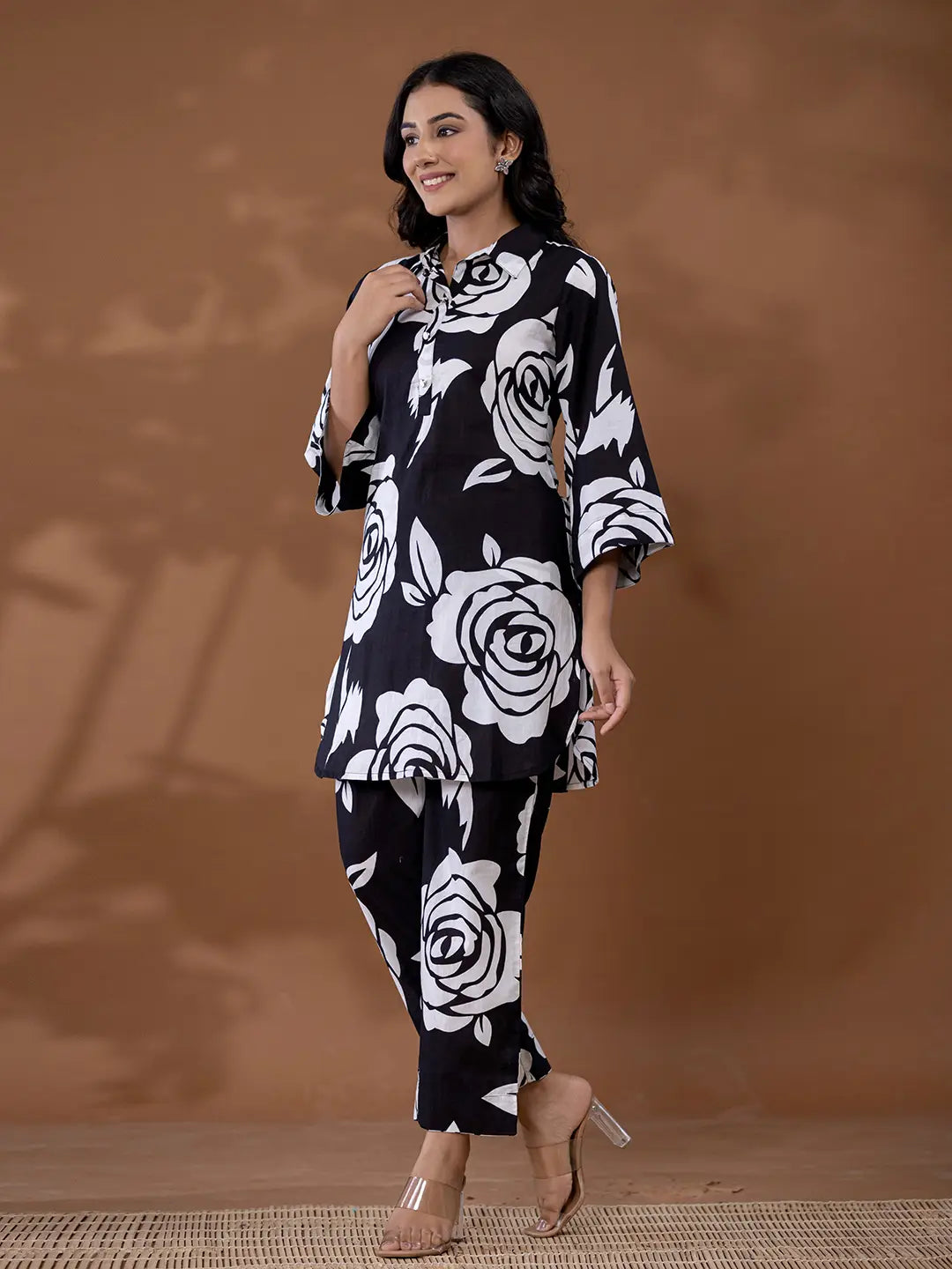 Black-Cotton-Printed-Collar-Neck-Co-Ord-Set