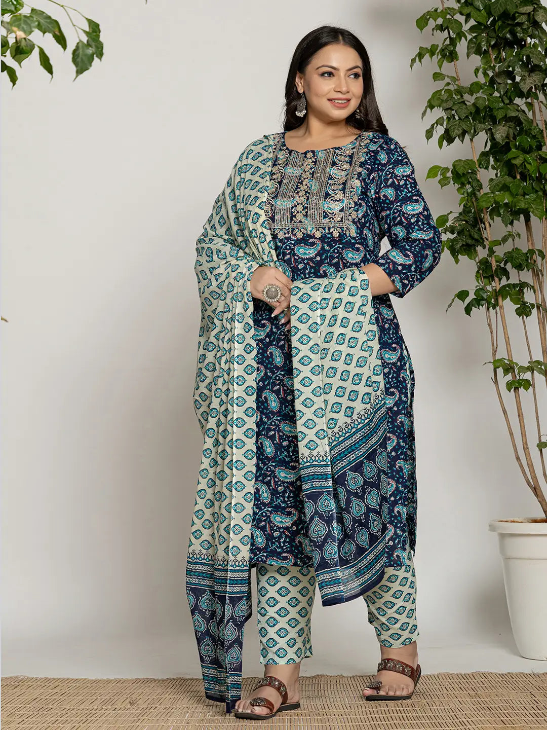 Blue-Cotton-Printed-Plus-Size-3-Piece-Kurta-Set