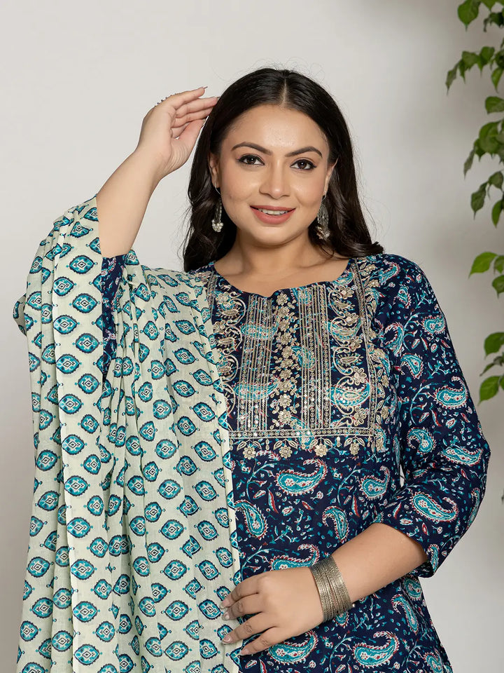 Blue-Cotton-Printed-Plus-Size-3-Piece-Kurta-Set