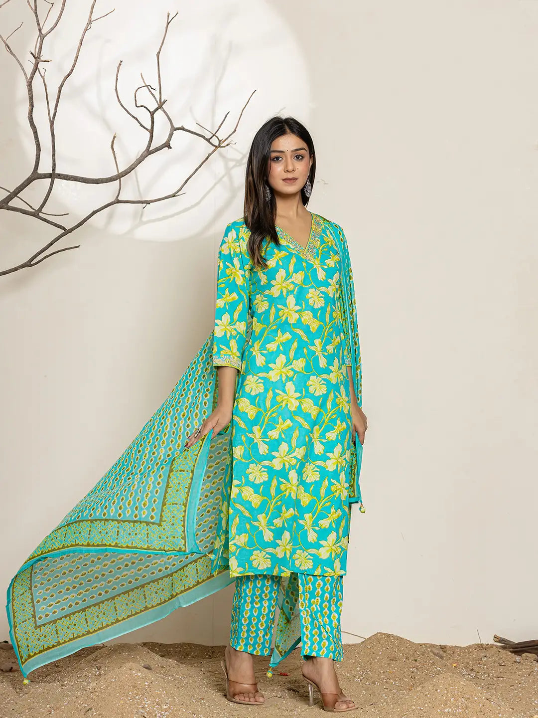 Green-Cotton-Floral-Embroidered-3-Piece-Kurta-Set