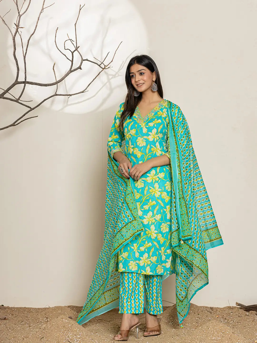 Green-Cotton-Floral-Embroidered-3-Piece-Kurta-Set