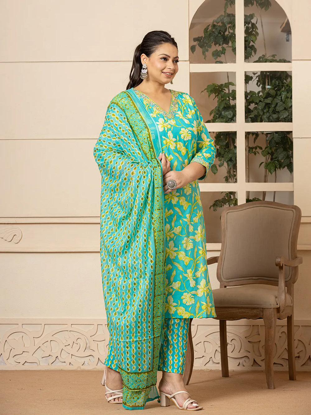 Green-Cotton-Plus-Size-Floral-Printed-3-Piece-Kurta-Set