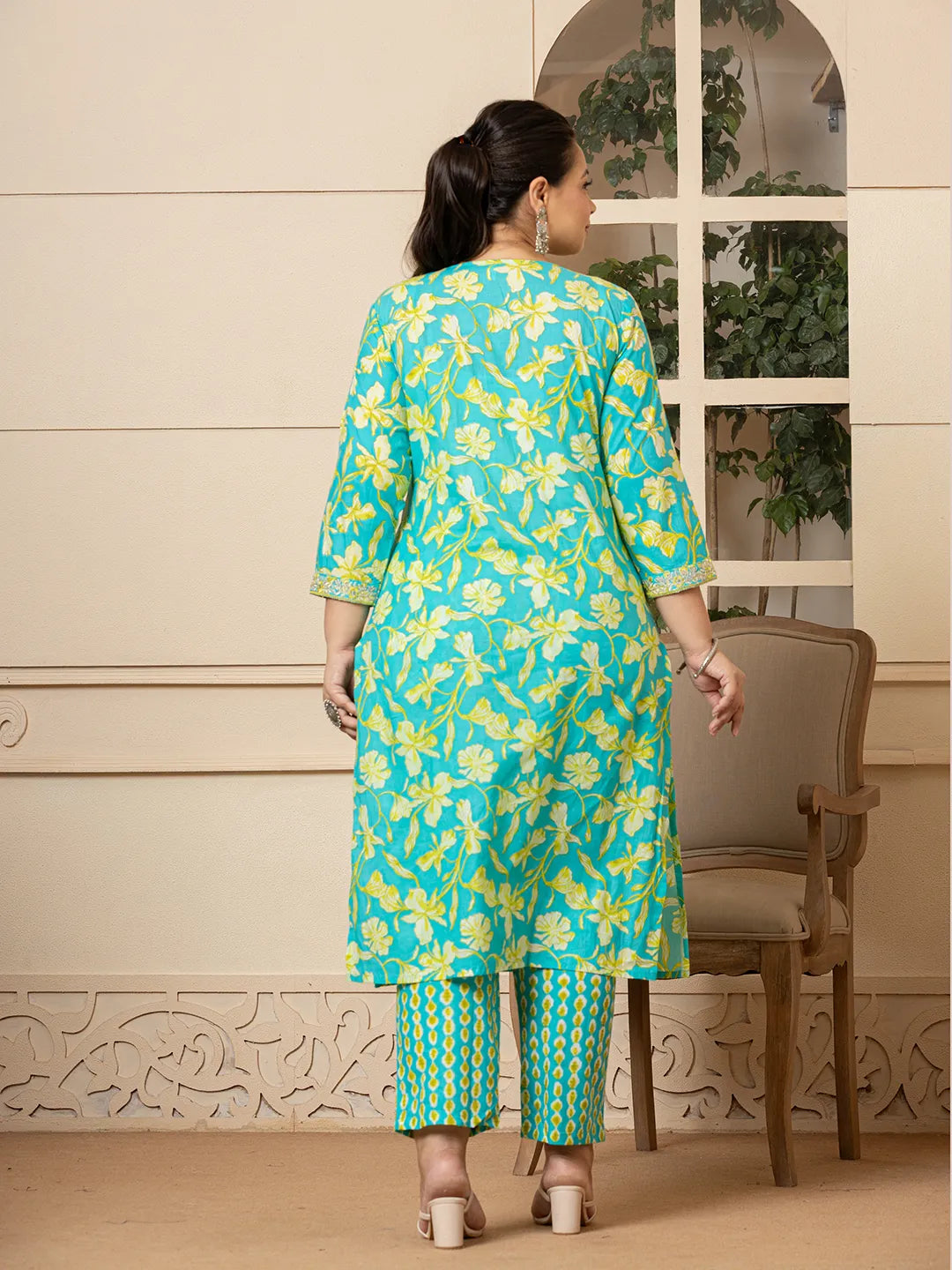 Green-Cotton-Plus-Size-Floral-Printed-3-Piece-Kurta-Set