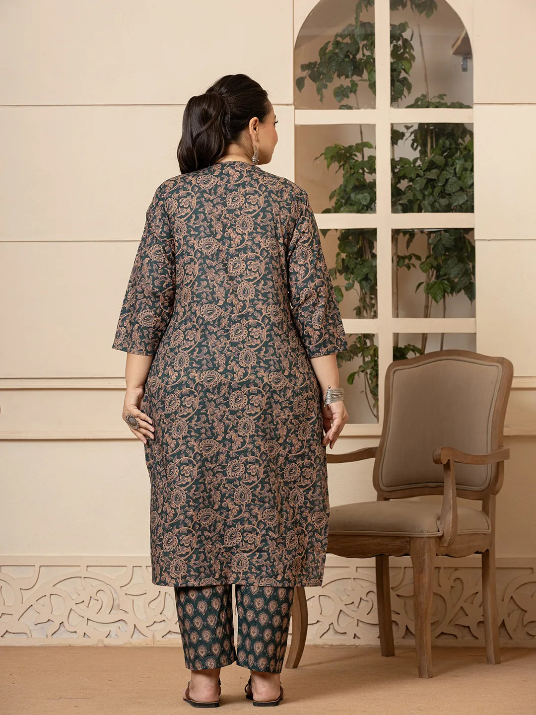 Green-Cotton-Ethnic-Motif-Print-Plus-Size-3-Piece-Kurta-Set