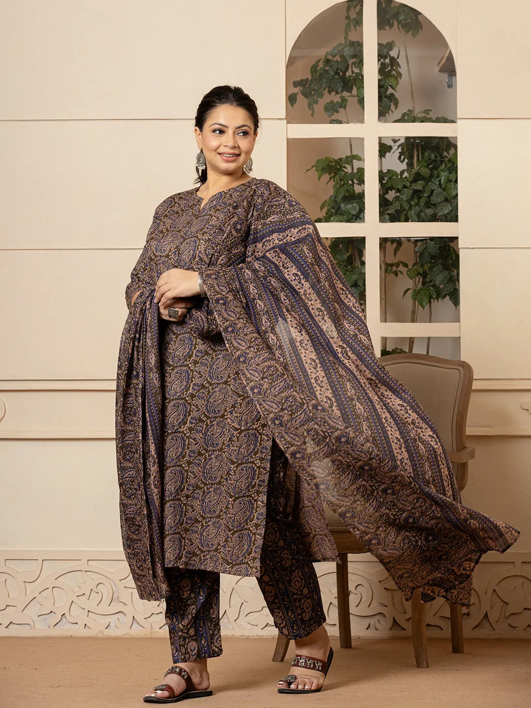 Olive-Cotton-Paisley-Print-Plus-Size-3-Piece-Kurta-Set