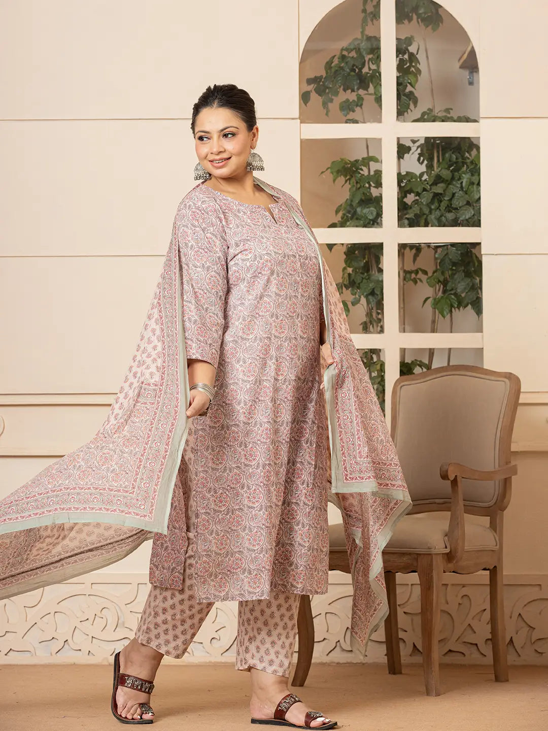 Pink-Cotton-Plus-Size-Piping-Design-3-Piece-Kurta-Set