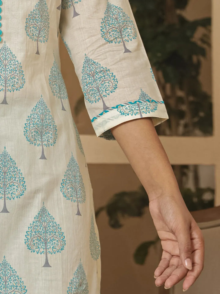 Turquoise-Blue-And-White-Cotton-Embroidered-3-Piece-Kurta-Set