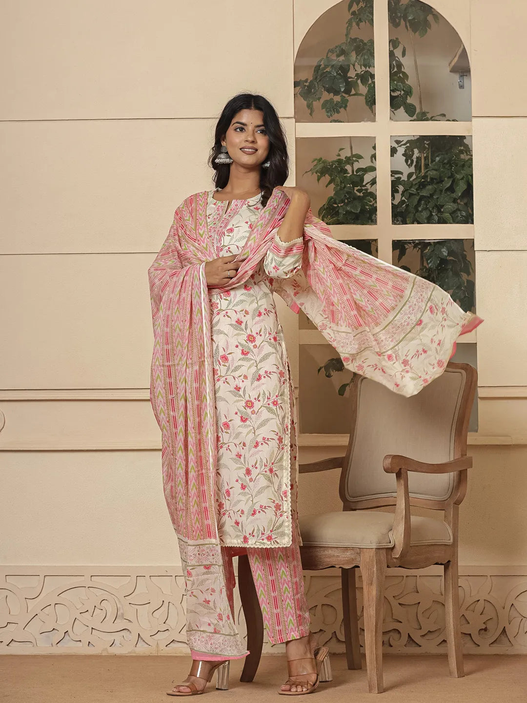 White-Cotton-Lining-Floral-Printed-3-Piece-Kurta-Set