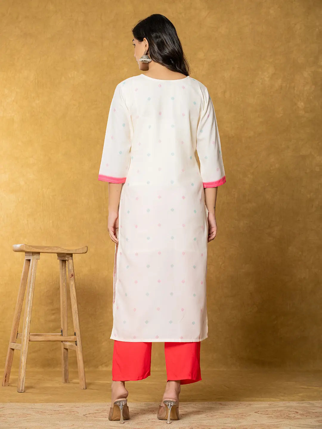 Cream-Linen-Floral-Printed-3-Piece-Kurta-Set