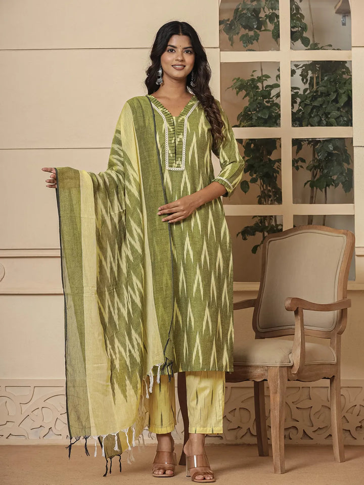 Dark-Green-Cotton-Ikat-Print-Straight-Strappy-3-Piece-Kurta-Set