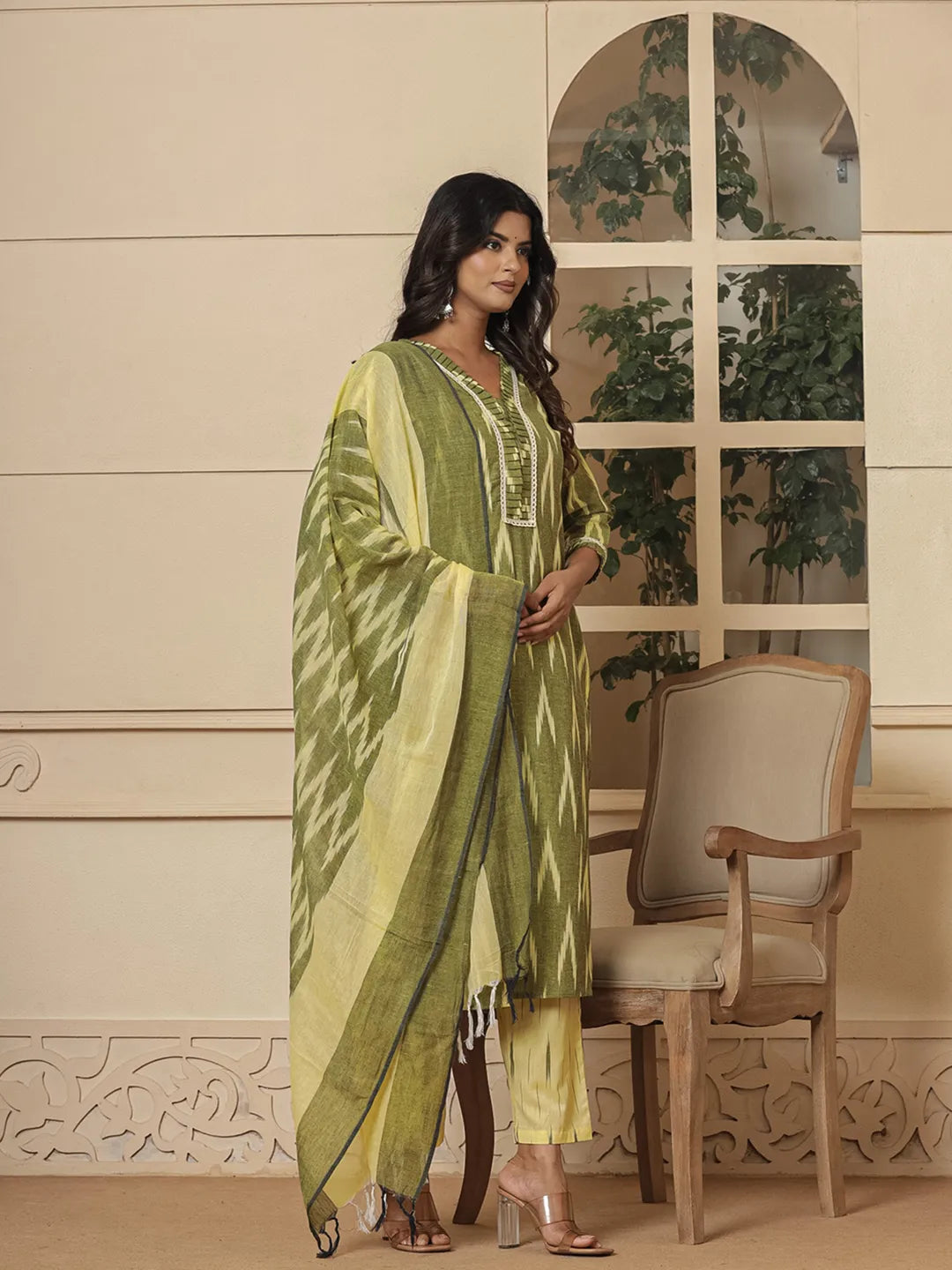 Dark-Green-Cotton-Ikat-Print-Straight-Strappy-3-Piece-Kurta-Set