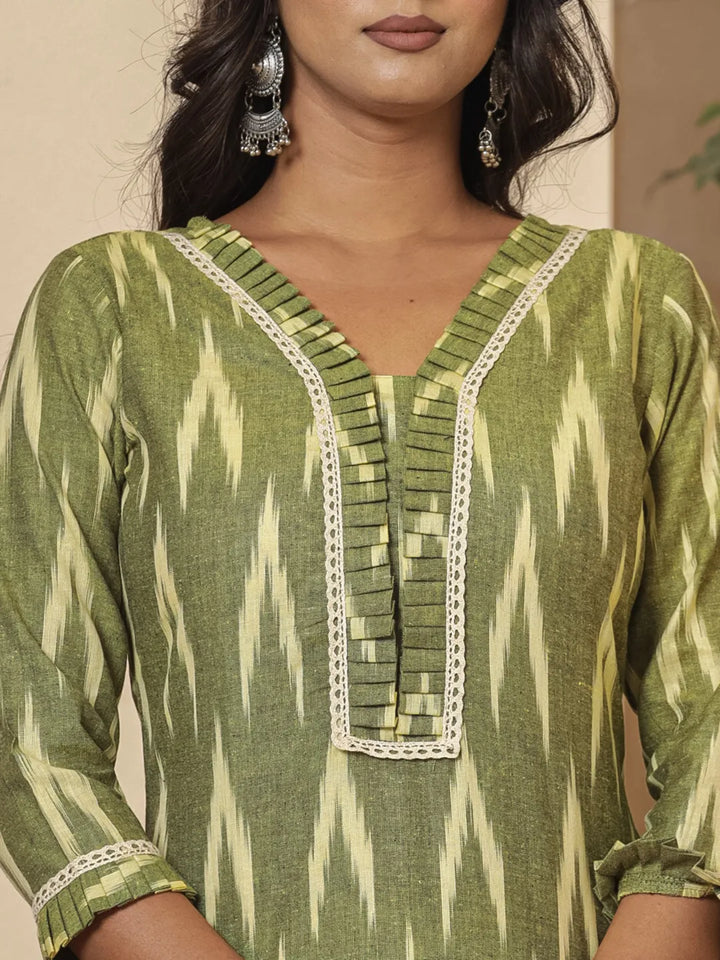 Dark-Green-Cotton-Ikat-Print-Straight-Strappy-3-Piece-Kurta-Set