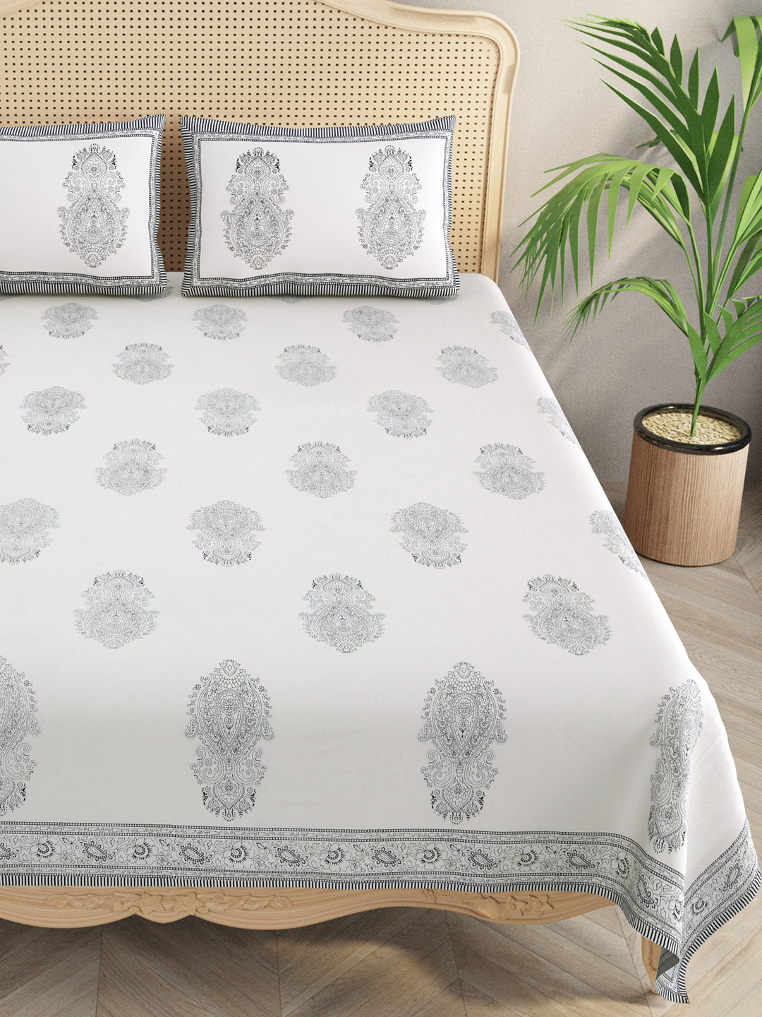 Grey-Cotton-Handblock-Print-Bedsheet-With-2-Pillow-Covers