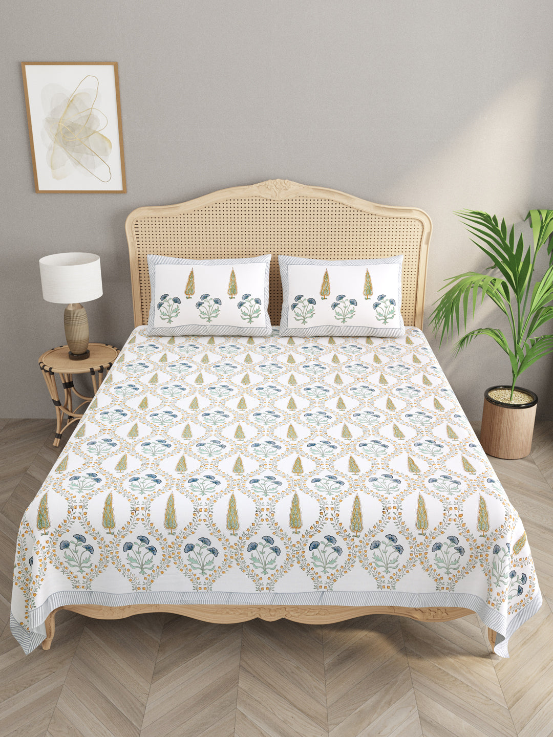 White-Cotton-Handblock-Printed-Bedsheet-With-2-Pillow-Covers