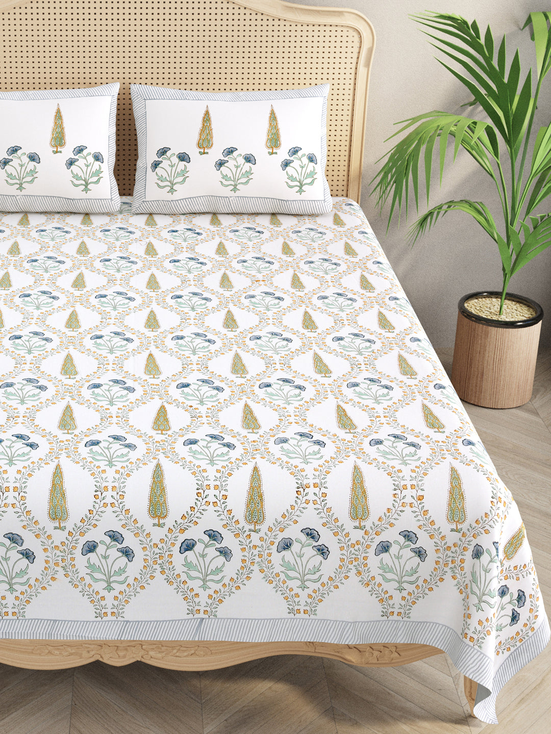 White-Cotton-Handblock-Printed-Bedsheet-With-2-Pillow-Covers