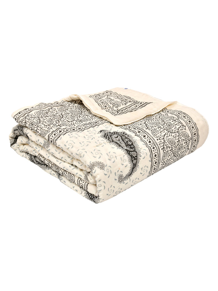 Cream-&-Black-Cotton-Floral-Printed-Double-Bed-Quilt