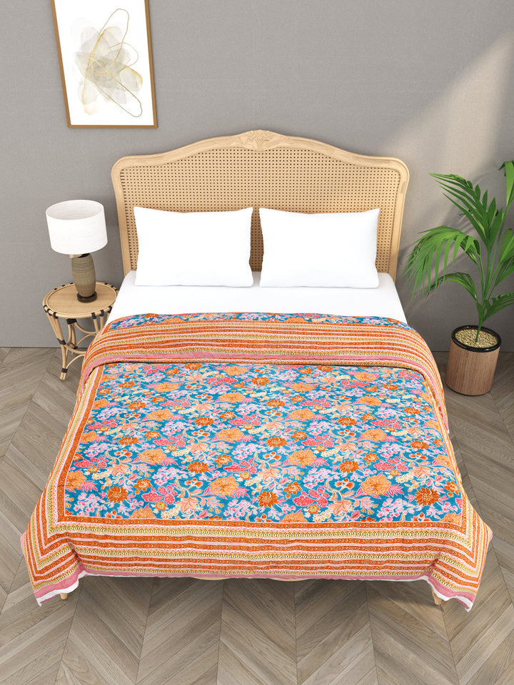 Multicolor-Floral-Printed-Reversible-Double-Bed-Quilt