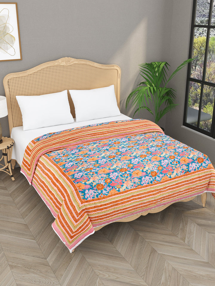 Multicolor-Floral-Printed-Reversible-Double-Bed-Quilt