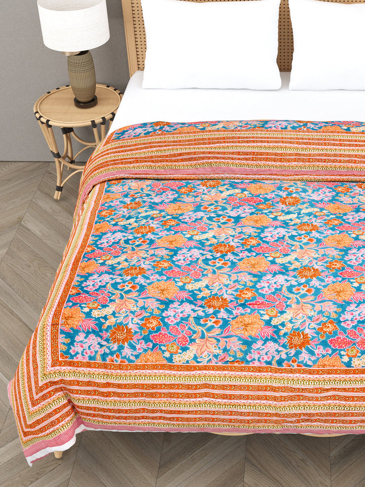 Multicolor-Floral-Printed-Reversible-Double-Bed-Quilt