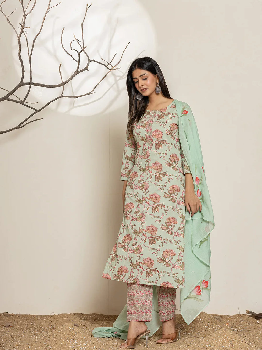 Green-Cotton-Floral-Printed-Straight-3-Piece-Kurta-Set