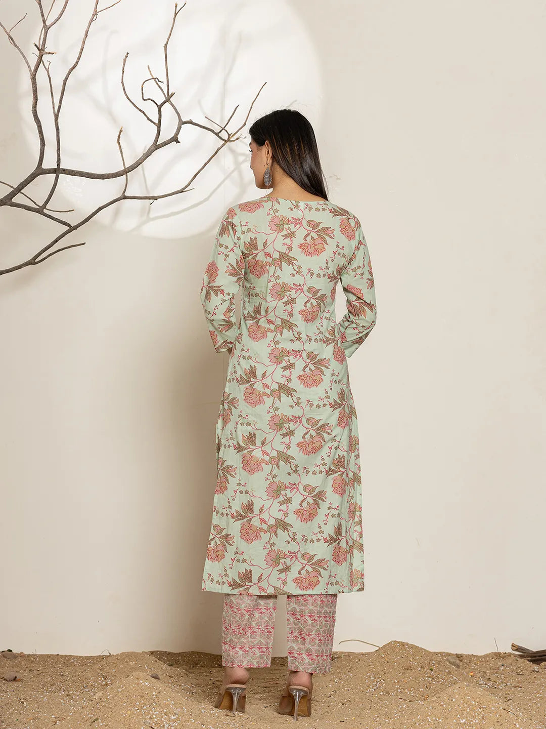 Green-Cotton-Floral-Printed-Straight-3-Piece-Kurta-Set