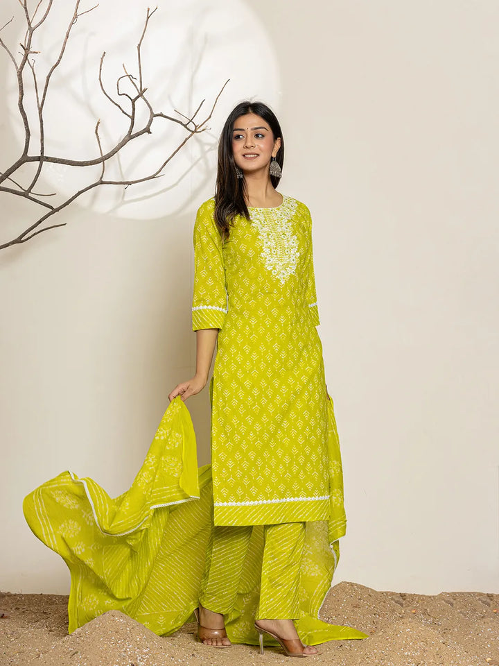 Green-Cotton-Ethnic-Motifs-Straight-3-Piece-Kurta-Set