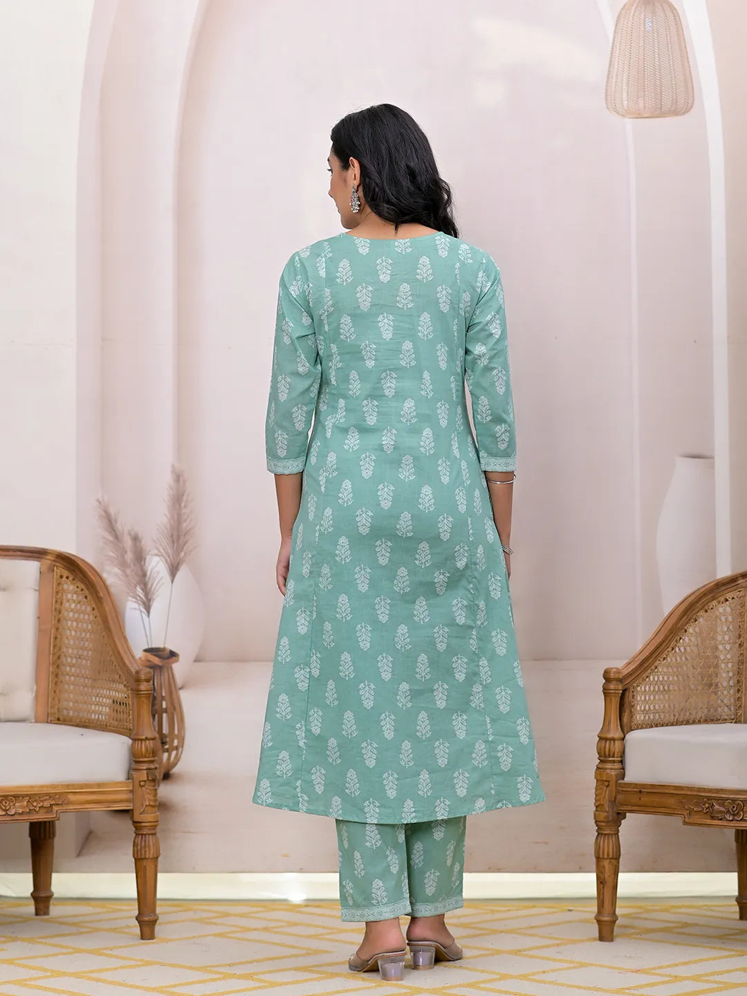 Green-Cotton-Floral-Printed-A-Line-3-Piece-Kurta-Set