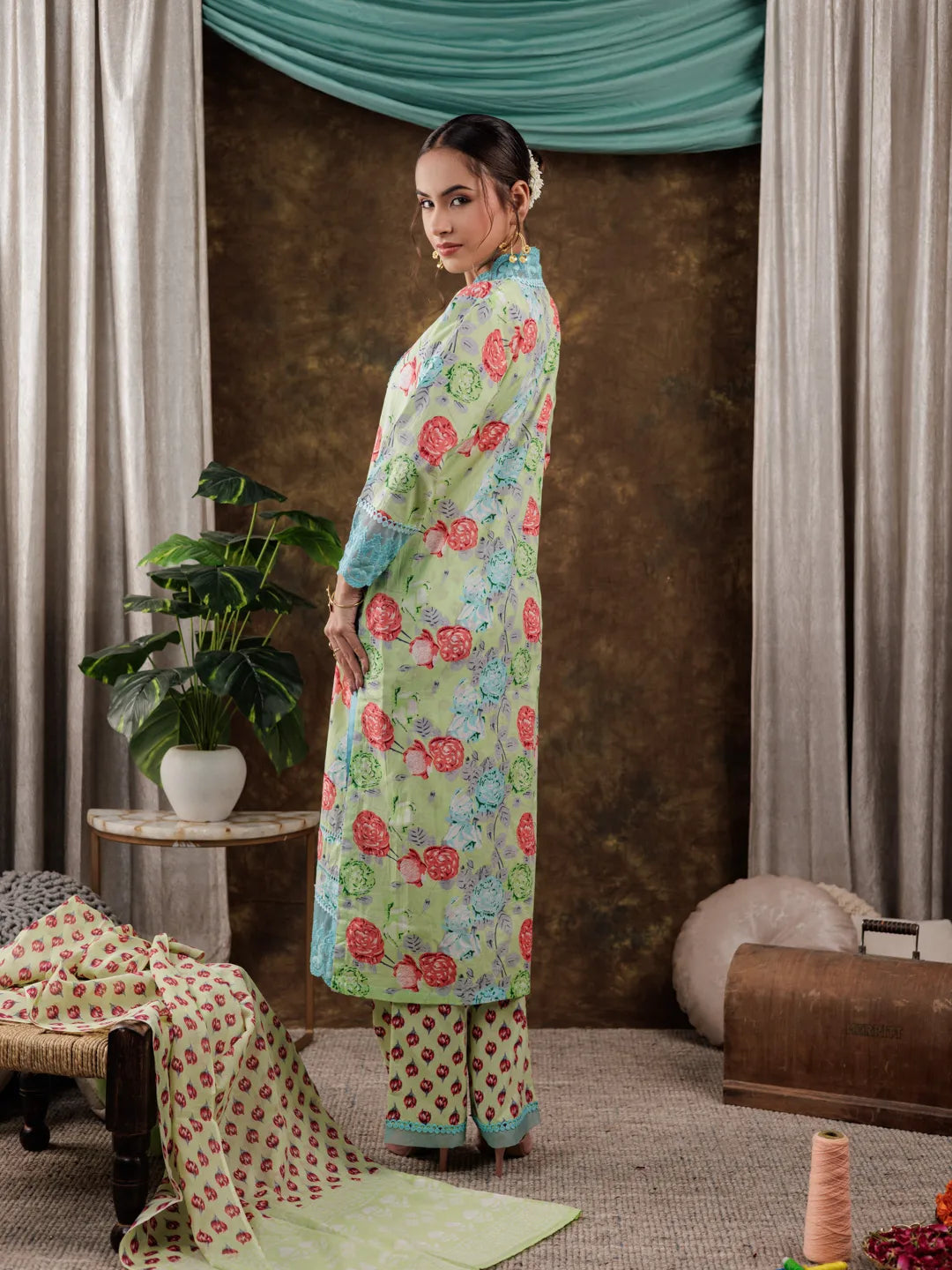 Green-Cotton-Floral-Print-Beads-Straight-3-Piece-Kurta-Set