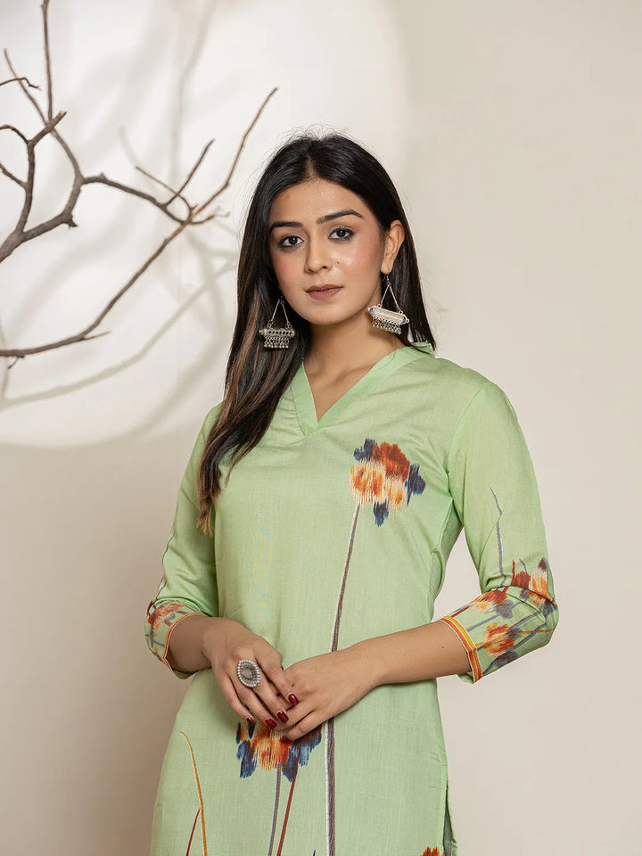 Green-Silk-Blend-Floral-Digital-Print-Kurta