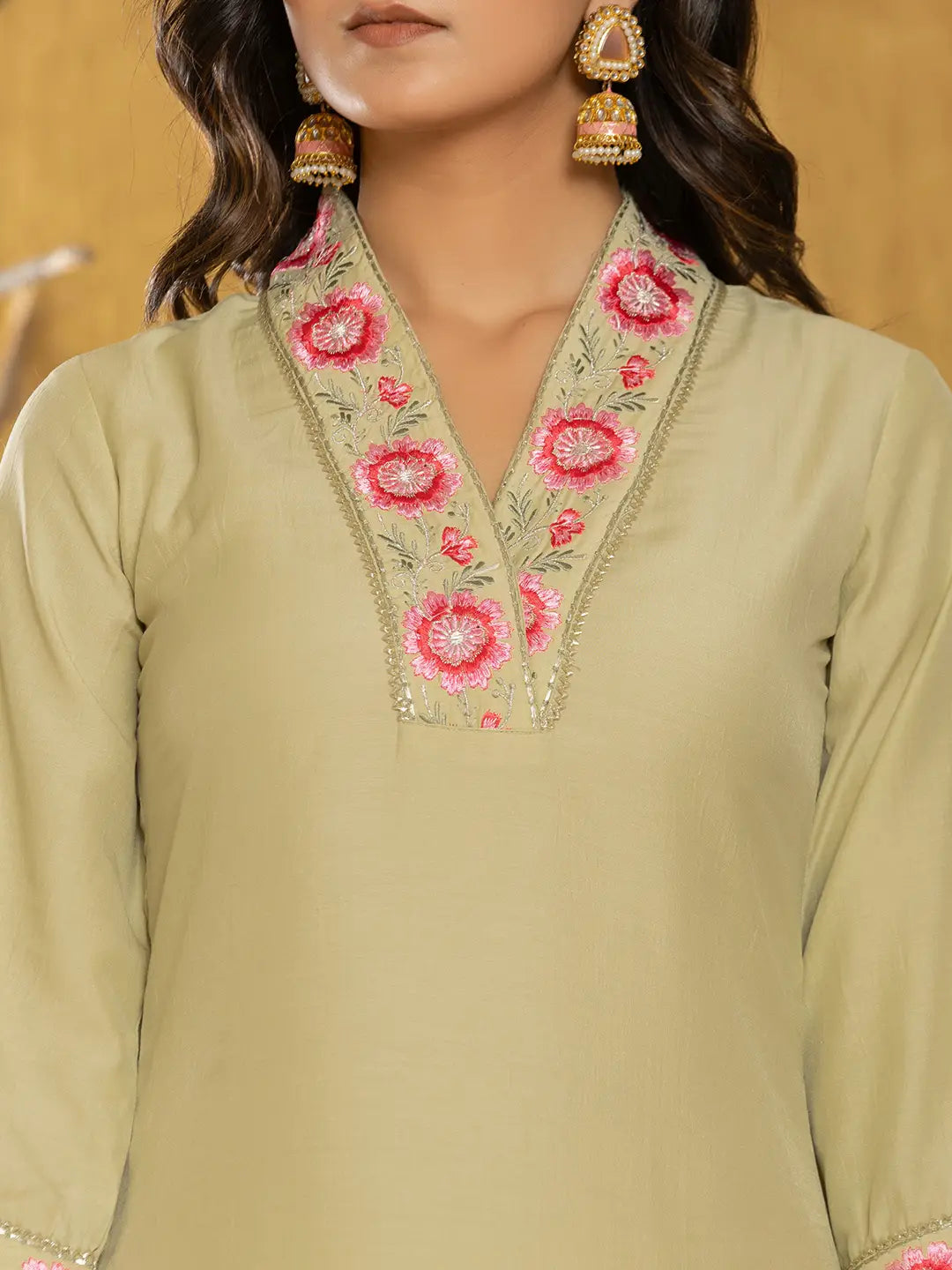 Green-Silk-Blend-Pakistani-Style-3-Piece-Kurta-Set